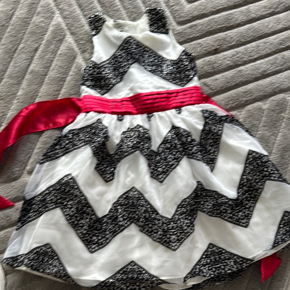 Emily West Black and White Chevron Dress with Pink Sash